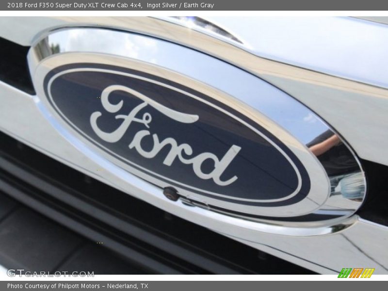 Ingot Silver / Earth Gray 2018 Ford F350 Super Duty XLT Crew Cab 4x4