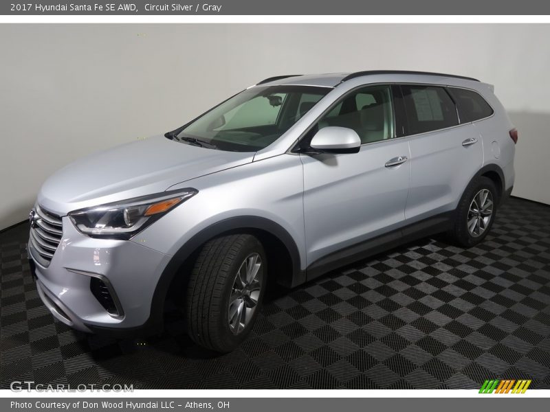 Circuit Silver / Gray 2017 Hyundai Santa Fe SE AWD