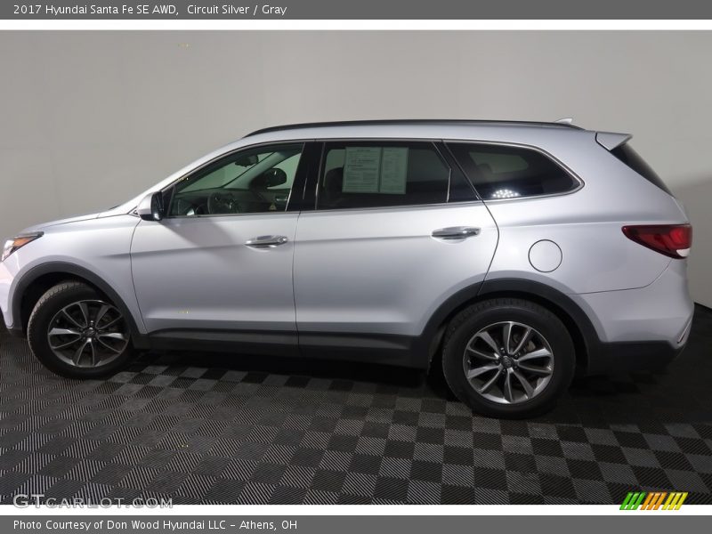 Circuit Silver / Gray 2017 Hyundai Santa Fe SE AWD