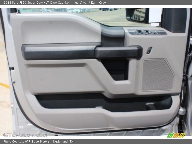 Ingot Silver / Earth Gray 2018 Ford F350 Super Duty XLT Crew Cab 4x4