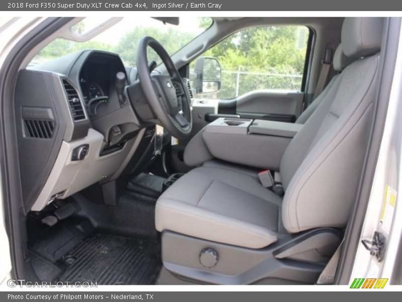 Ingot Silver / Earth Gray 2018 Ford F350 Super Duty XLT Crew Cab 4x4