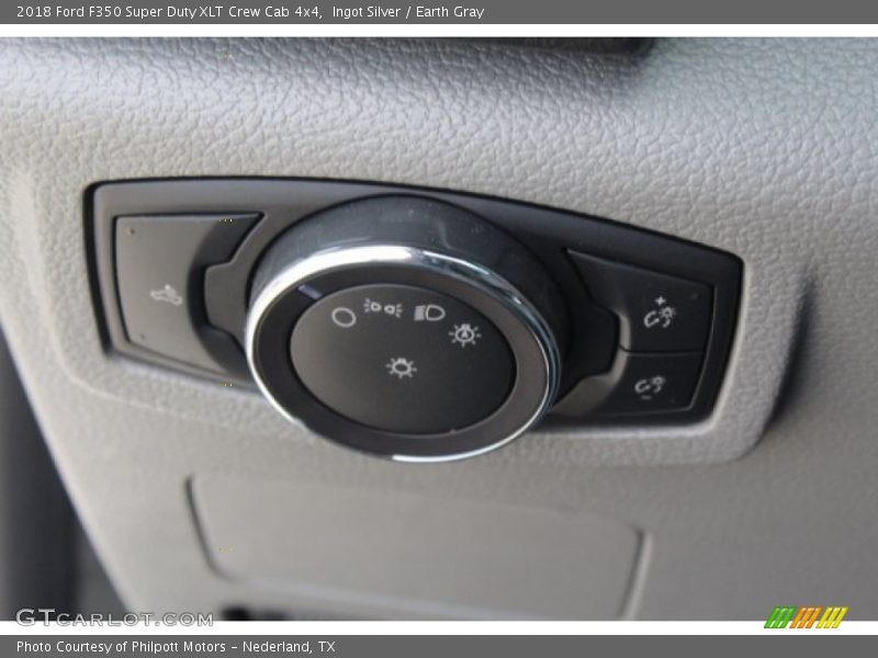 Ingot Silver / Earth Gray 2018 Ford F350 Super Duty XLT Crew Cab 4x4