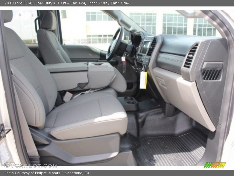 Ingot Silver / Earth Gray 2018 Ford F350 Super Duty XLT Crew Cab 4x4