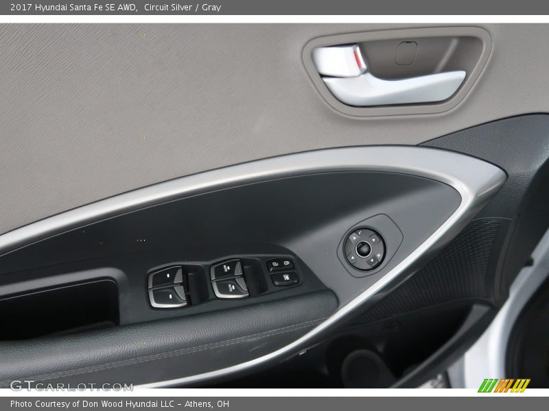 Circuit Silver / Gray 2017 Hyundai Santa Fe SE AWD