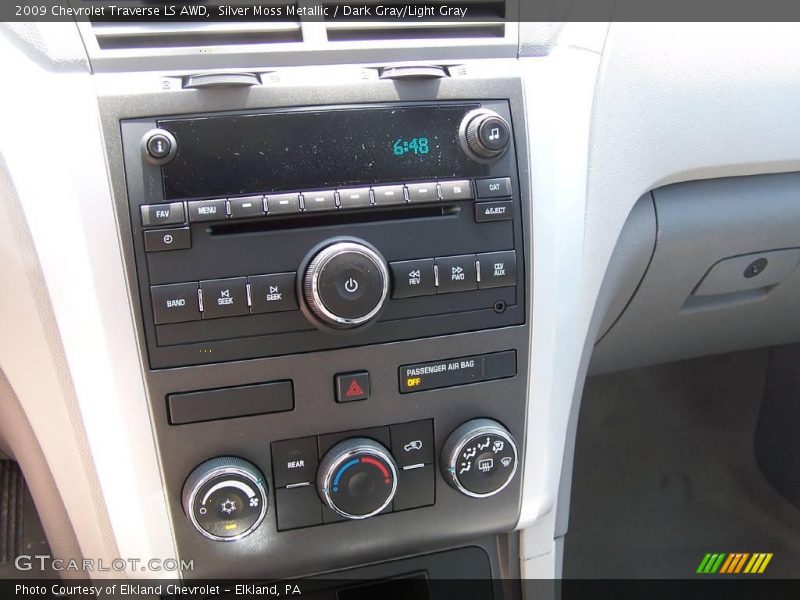 Silver Moss Metallic / Dark Gray/Light Gray 2009 Chevrolet Traverse LS AWD