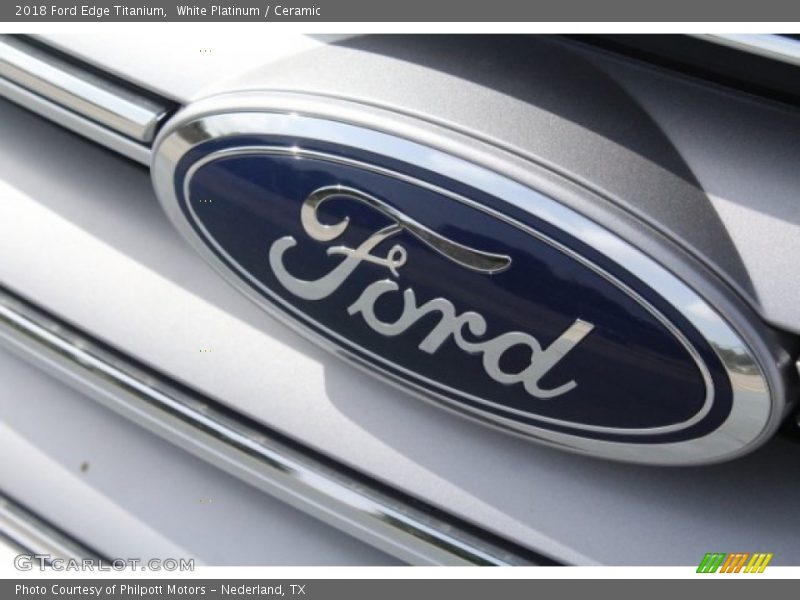 White Platinum / Ceramic 2018 Ford Edge Titanium