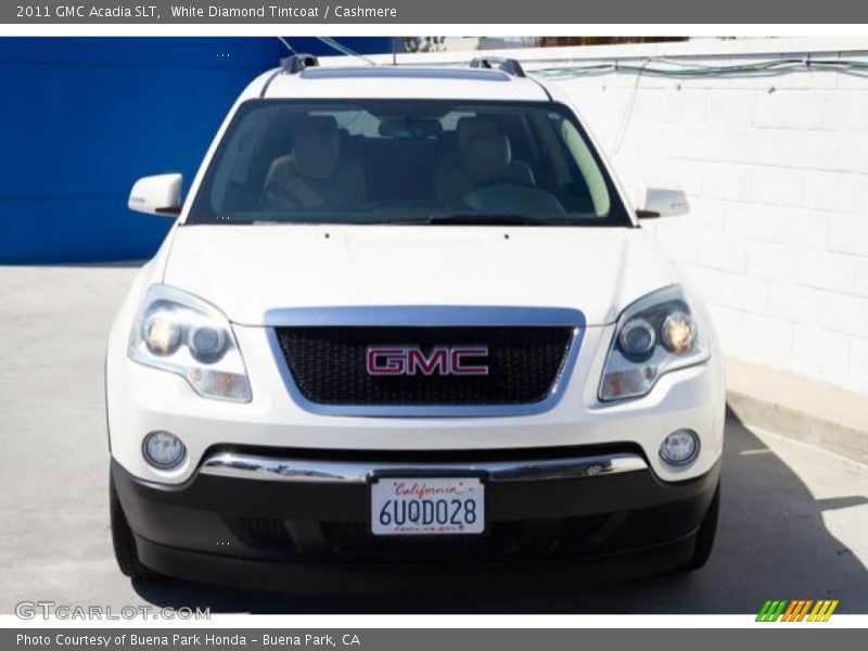 White Diamond Tintcoat / Cashmere 2011 GMC Acadia SLT