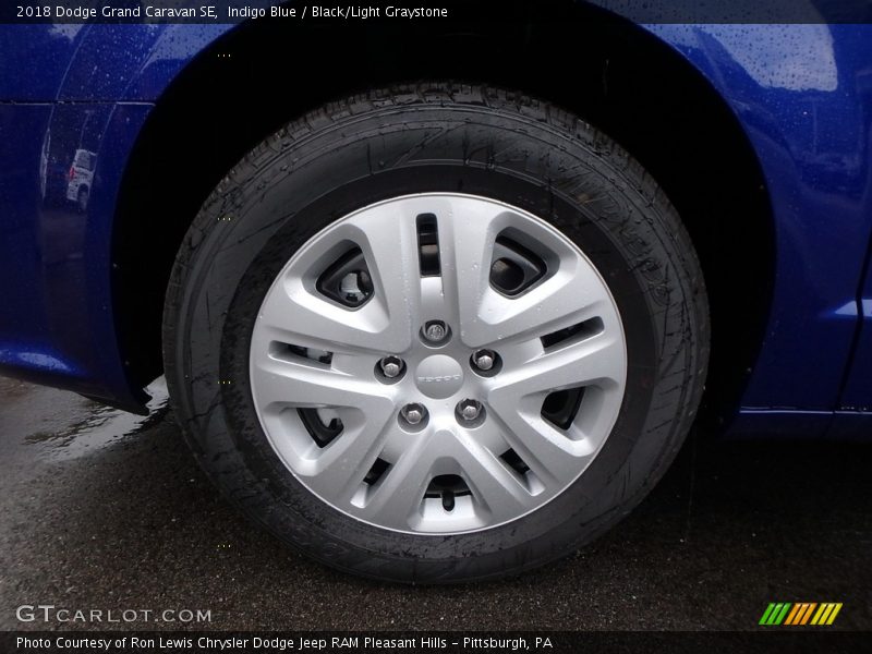 Indigo Blue / Black/Light Graystone 2018 Dodge Grand Caravan SE
