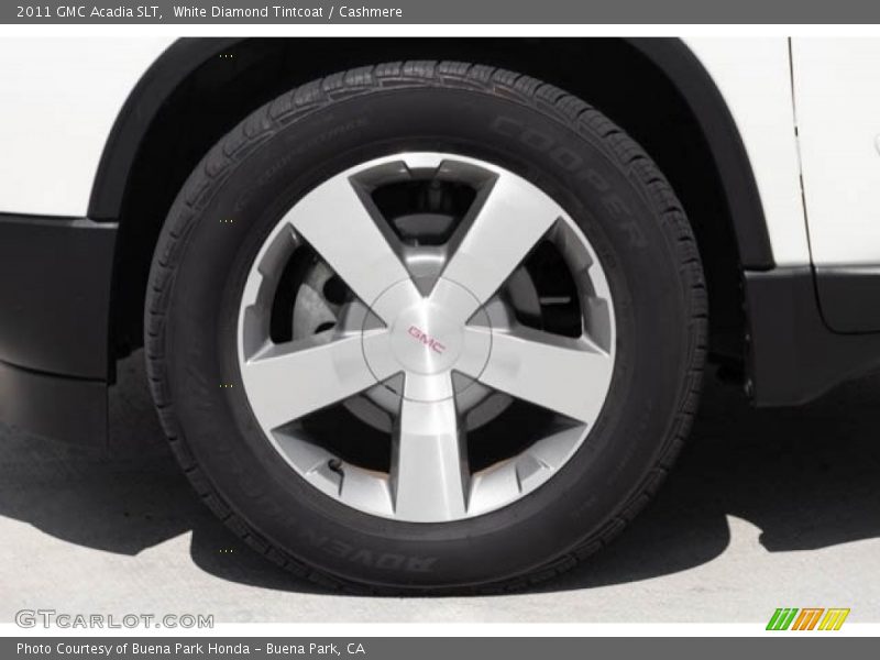 White Diamond Tintcoat / Cashmere 2011 GMC Acadia SLT