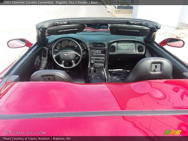 Magnetic Red II Metallic / Black 2001 Chevrolet Corvette Convertible