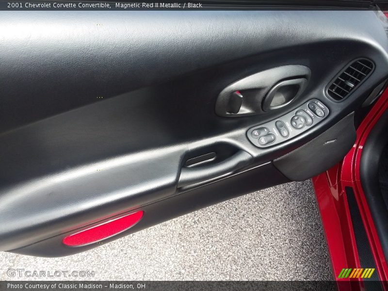 Magnetic Red II Metallic / Black 2001 Chevrolet Corvette Convertible