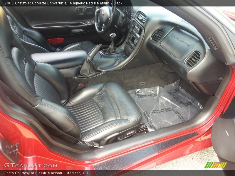 Magnetic Red II Metallic / Black 2001 Chevrolet Corvette Convertible
