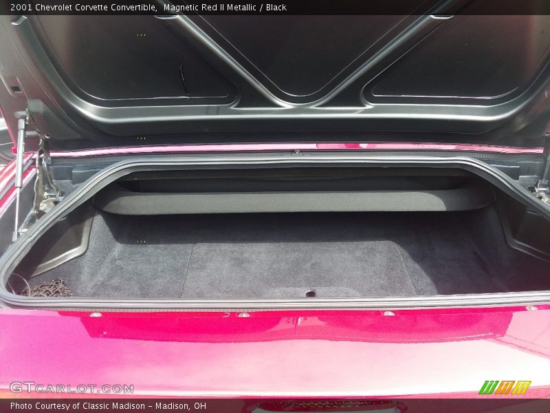 Magnetic Red II Metallic / Black 2001 Chevrolet Corvette Convertible