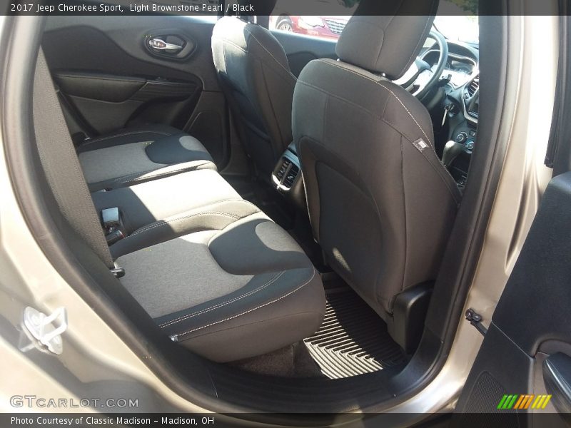 Light Brownstone Pearl / Black 2017 Jeep Cherokee Sport