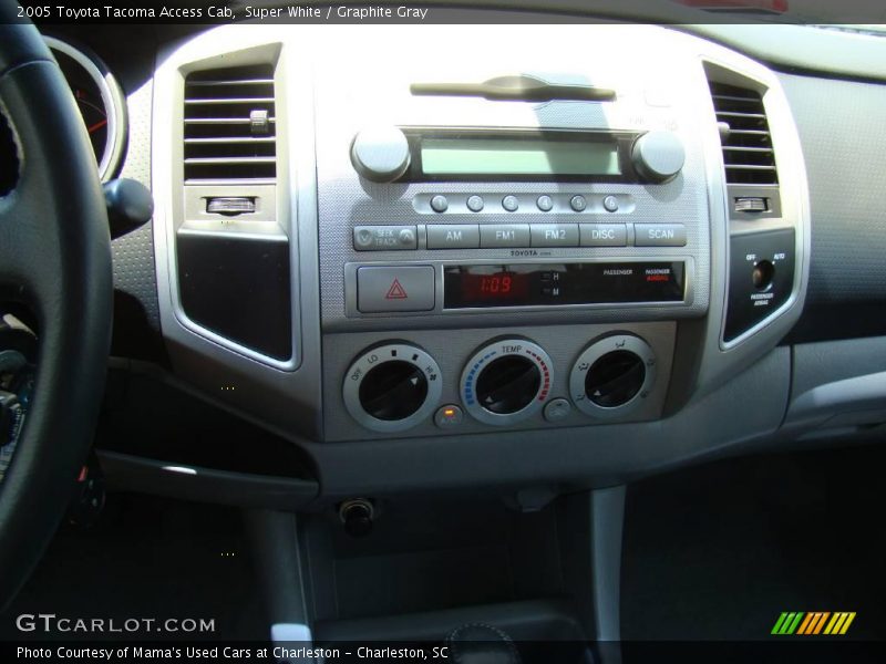 Super White / Graphite Gray 2005 Toyota Tacoma Access Cab