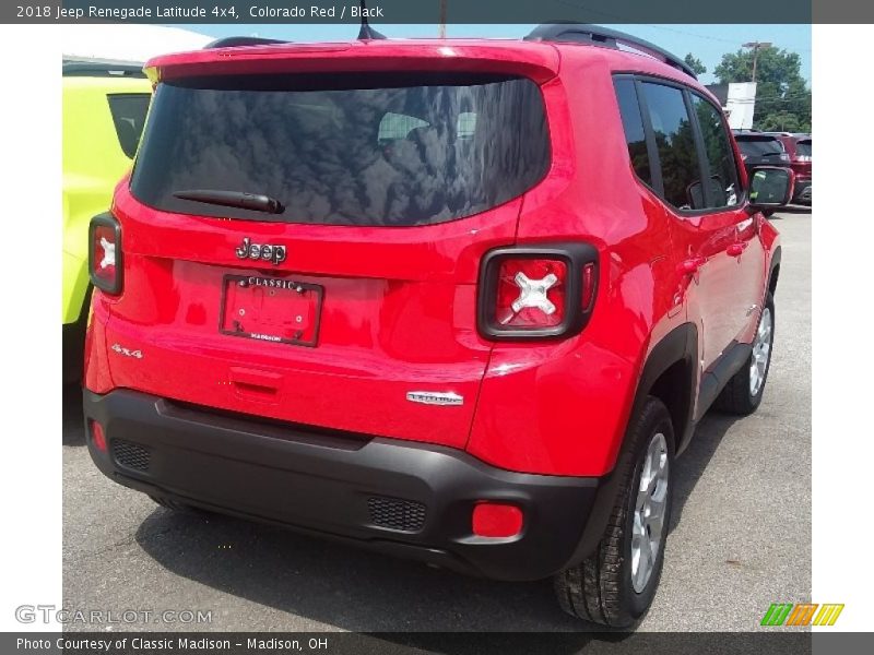 Colorado Red / Black 2018 Jeep Renegade Latitude 4x4