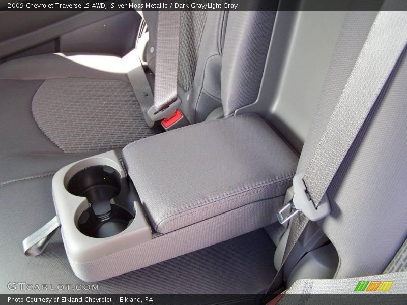 Silver Moss Metallic / Dark Gray/Light Gray 2009 Chevrolet Traverse LS AWD