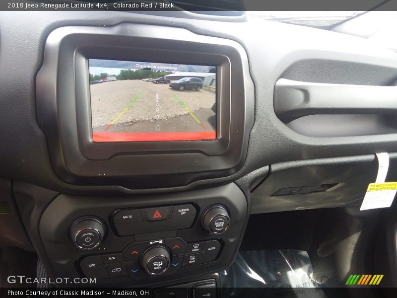 Colorado Red / Black 2018 Jeep Renegade Latitude 4x4