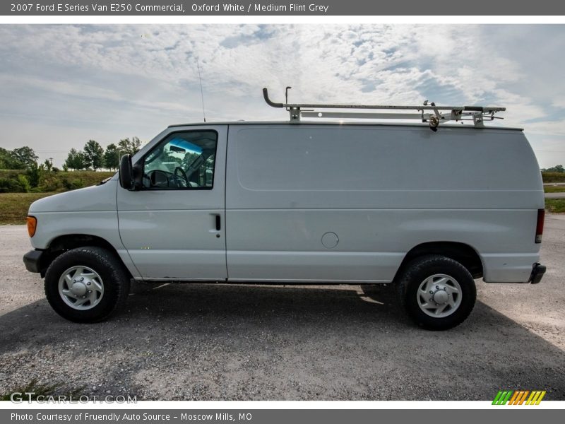 Oxford White / Medium Flint Grey 2007 Ford E Series Van E250 Commercial