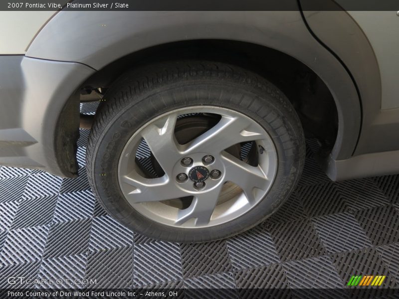 Platinum Silver / Slate 2007 Pontiac Vibe