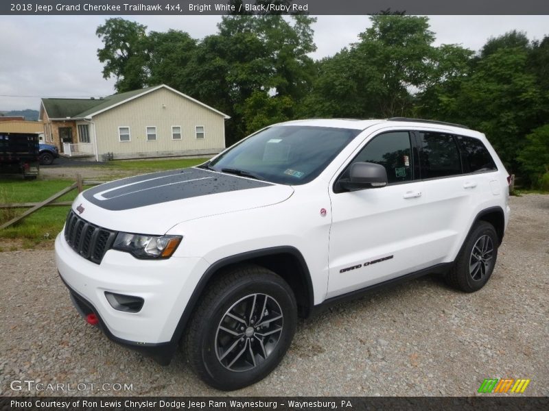 Bright White / Black/Ruby Red 2018 Jeep Grand Cherokee Trailhawk 4x4