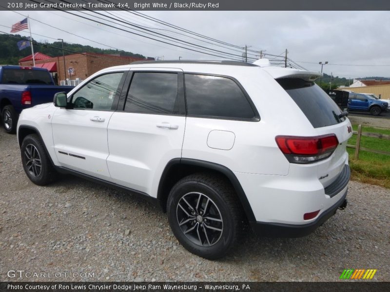 Bright White / Black/Ruby Red 2018 Jeep Grand Cherokee Trailhawk 4x4