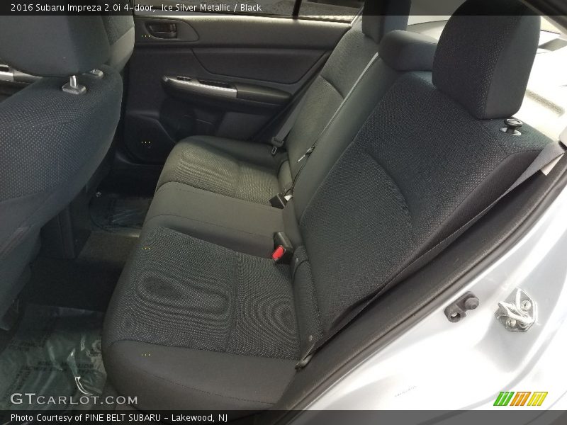 Ice Silver Metallic / Black 2016 Subaru Impreza 2.0i 4-door