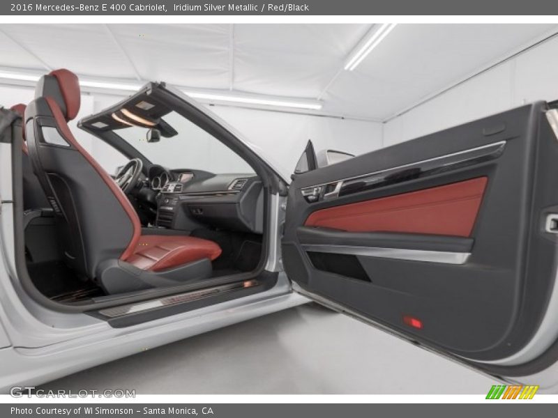 Iridium Silver Metallic / Red/Black 2016 Mercedes-Benz E 400 Cabriolet