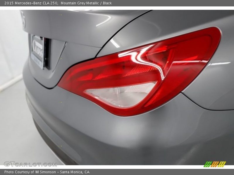 Mountain Grey Metallic / Black 2015 Mercedes-Benz CLA 250