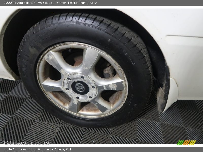 Diamond White Pearl / Ivory 2000 Toyota Solara SE V6 Coupe