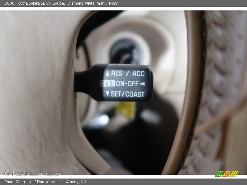 Diamond White Pearl / Ivory 2000 Toyota Solara SE V6 Coupe