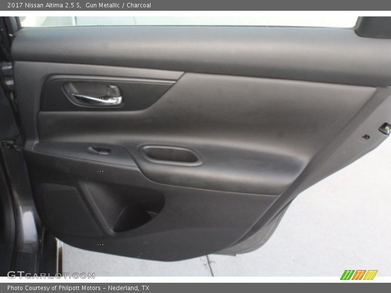 Gun Metallic / Charcoal 2017 Nissan Altima 2.5 S