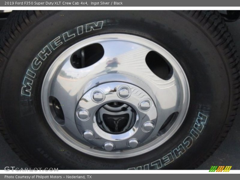 Ingot Silver / Black 2019 Ford F350 Super Duty XLT Crew Cab 4x4