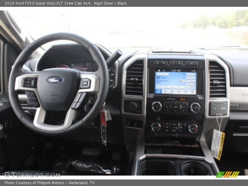 Ingot Silver / Black 2019 Ford F350 Super Duty XLT Crew Cab 4x4