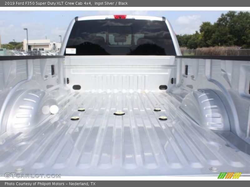Ingot Silver / Black 2019 Ford F350 Super Duty XLT Crew Cab 4x4