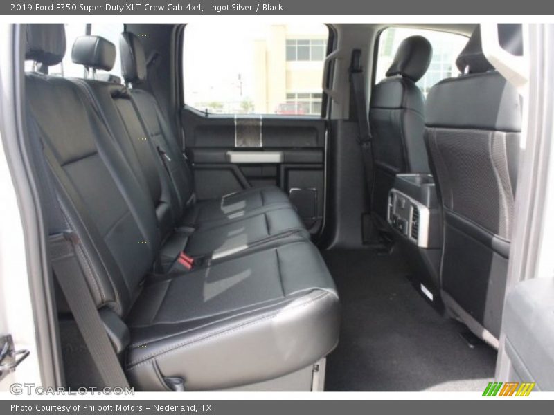 Ingot Silver / Black 2019 Ford F350 Super Duty XLT Crew Cab 4x4