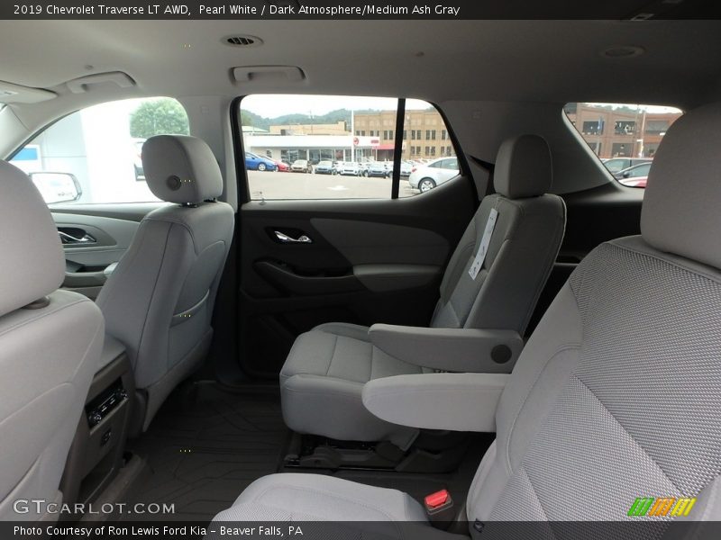 Pearl White / Dark Atmosphere/Medium Ash Gray 2019 Chevrolet Traverse LT AWD