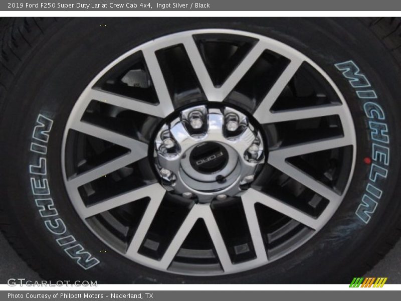 Ingot Silver / Black 2019 Ford F250 Super Duty Lariat Crew Cab 4x4