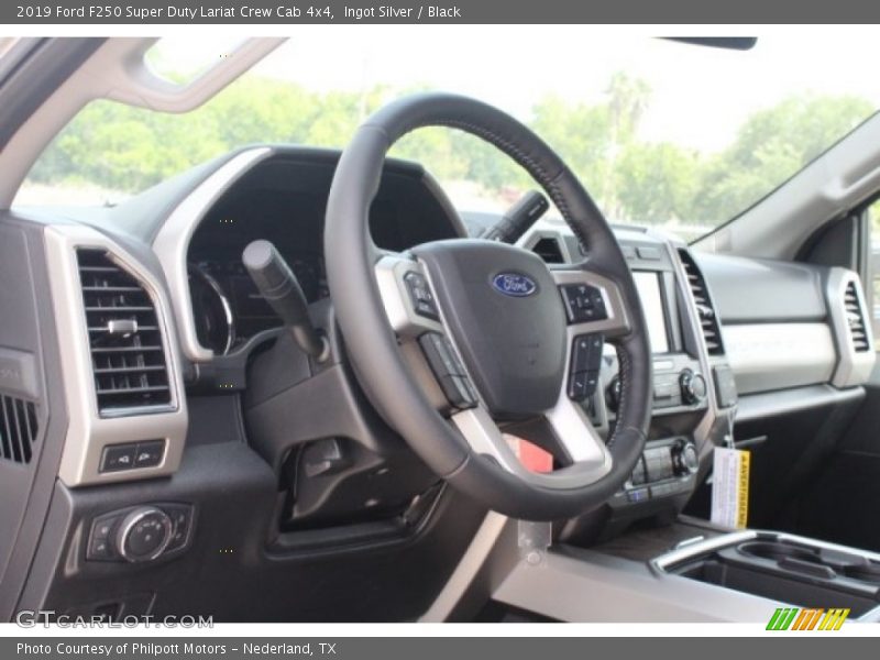Ingot Silver / Black 2019 Ford F250 Super Duty Lariat Crew Cab 4x4