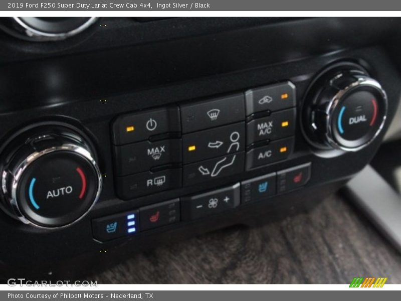 Ingot Silver / Black 2019 Ford F250 Super Duty Lariat Crew Cab 4x4