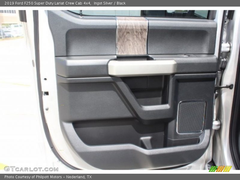 Ingot Silver / Black 2019 Ford F250 Super Duty Lariat Crew Cab 4x4