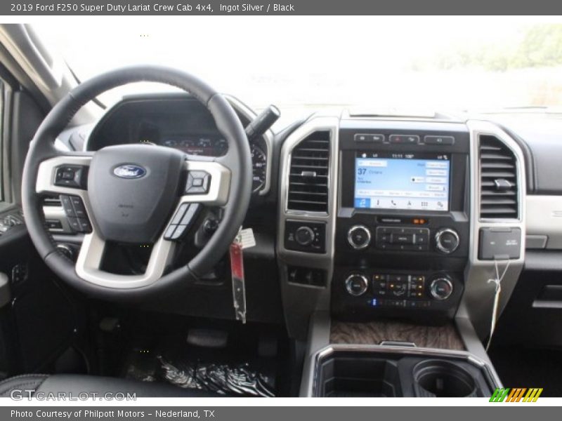 Ingot Silver / Black 2019 Ford F250 Super Duty Lariat Crew Cab 4x4