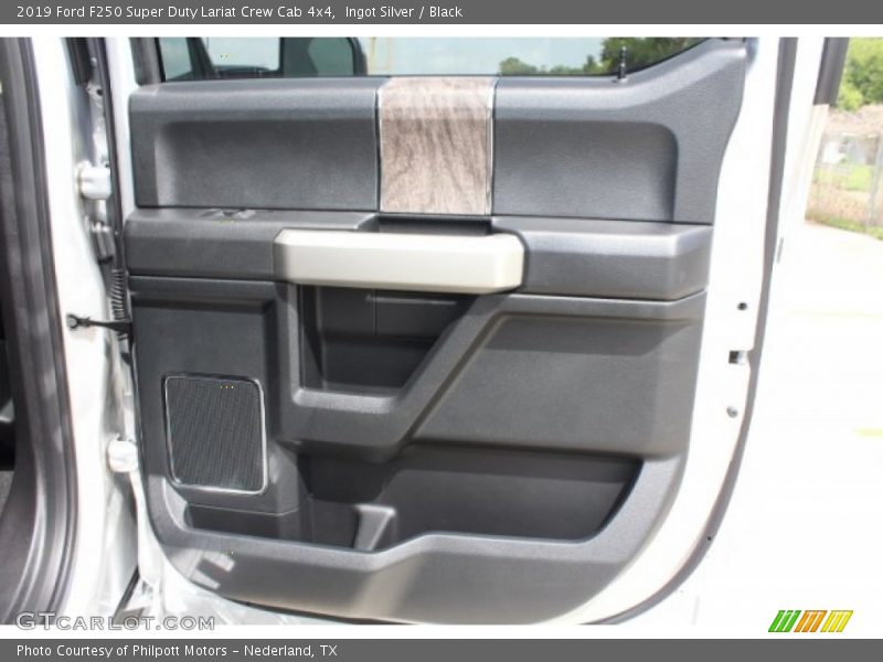 Ingot Silver / Black 2019 Ford F250 Super Duty Lariat Crew Cab 4x4