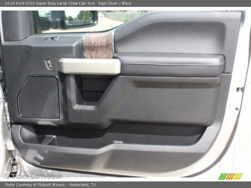Ingot Silver / Black 2019 Ford F250 Super Duty Lariat Crew Cab 4x4