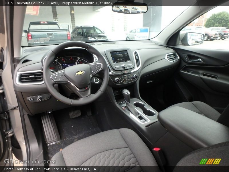 Pepperdust Metallic / Jet Black 2019 Chevrolet Equinox LT AWD