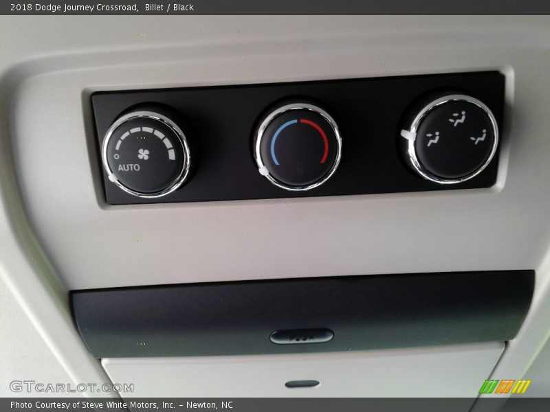 Billet / Black 2018 Dodge Journey Crossroad