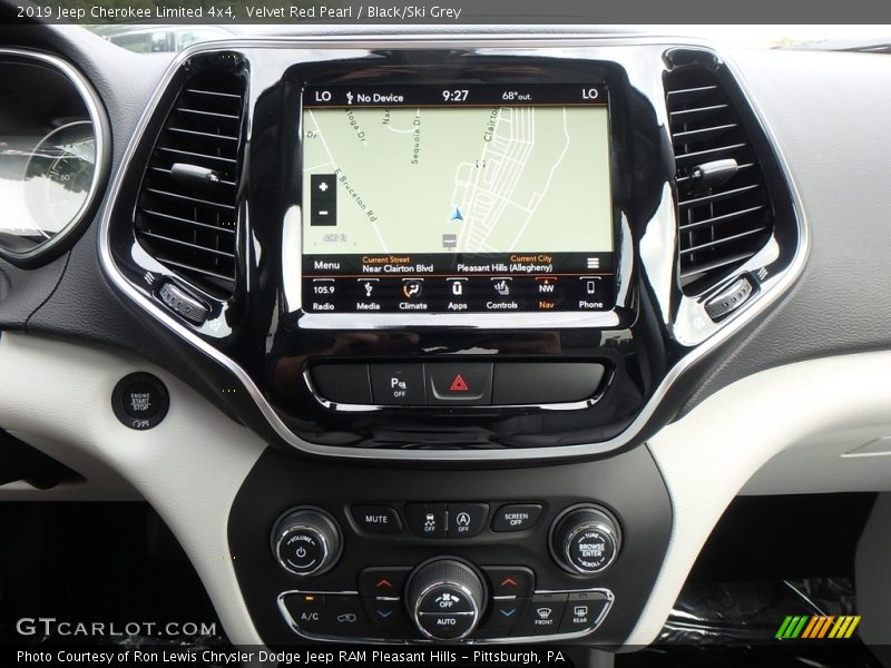 Velvet Red Pearl / Black/Ski Grey 2019 Jeep Cherokee Limited 4x4