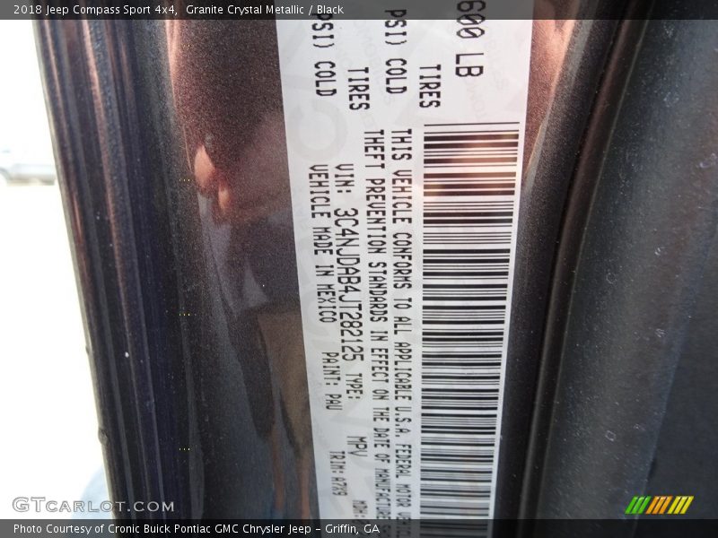 Granite Crystal Metallic / Black 2018 Jeep Compass Sport 4x4