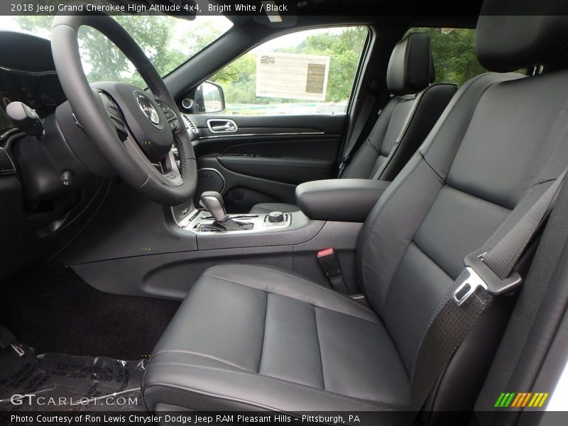 Bright White / Black 2018 Jeep Grand Cherokee High Altitude 4x4