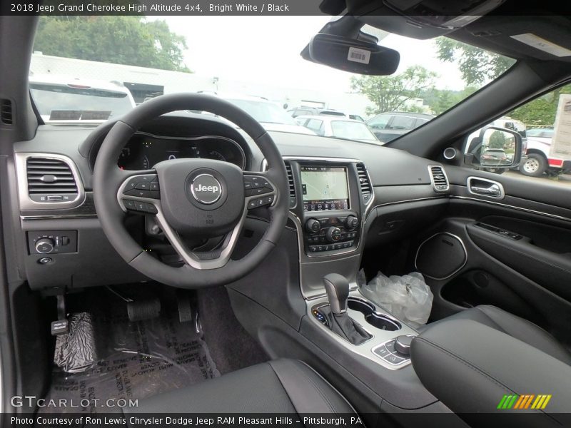 Bright White / Black 2018 Jeep Grand Cherokee High Altitude 4x4